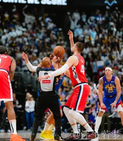 掘金全队发力抢七胜快船 闯入西部半决赛 掘金全队发力抢七胜快船 闯入西部半决赛